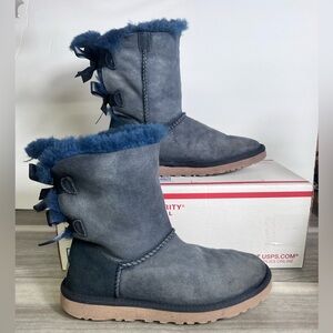 Ugg Uggs Bailey Bow Boots Womens 7 Navy Faded Cute Comfy Warm Winter